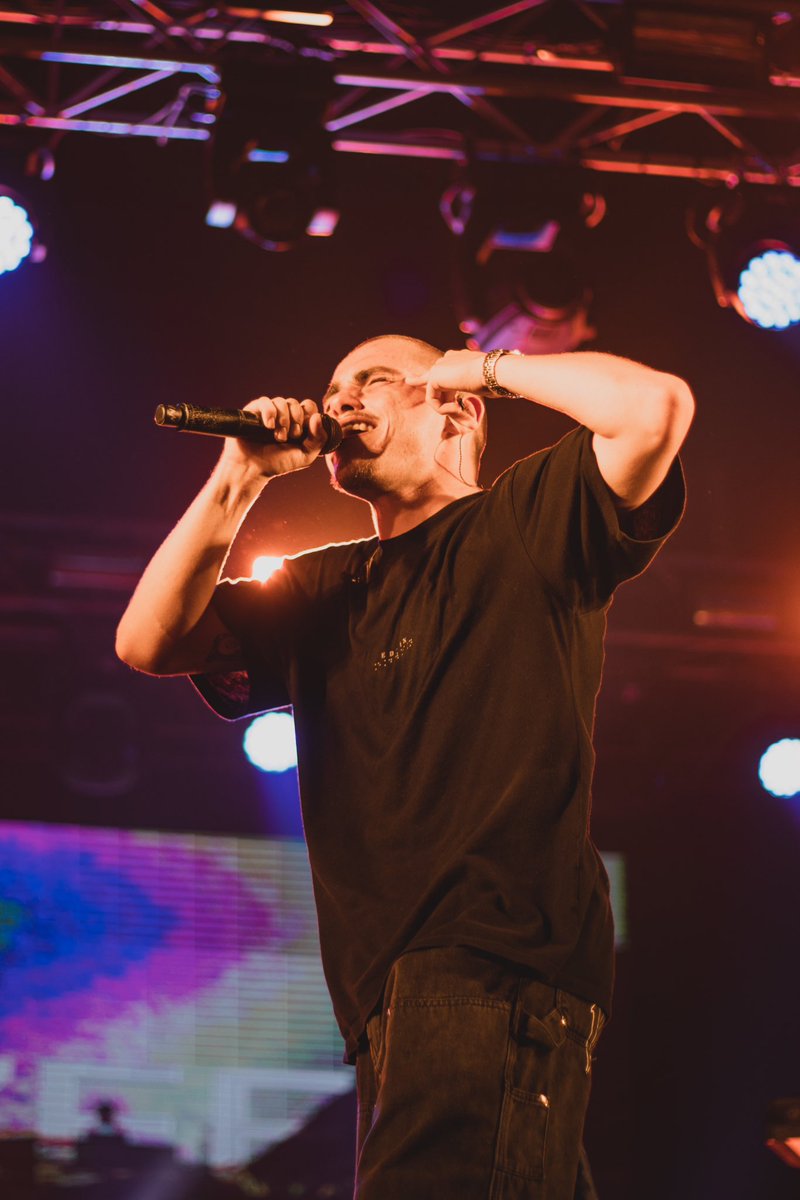 nunachateadx's tweet photo. Bem vindo a Aveiro! Foste gigante ❤️‍🔥 https://t.co/9TRx0MA0Ti