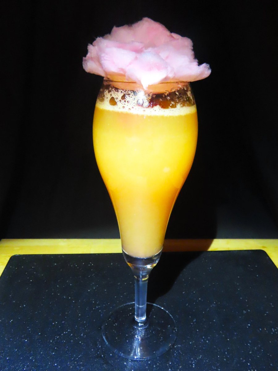 TheRoamingBar's tweet photo. It looks like brunch just got more interesting with the addition of the Raspberry Mimosa. This drink is everything you need, you will go ho home with a buzz and full belly.
#nashvilletn #bartender #theroamingbar #nashvilleevents #RaspberryMimosa
https://t.co/6GmyE5tqz7 https://t.co/QpXQNF8ig1