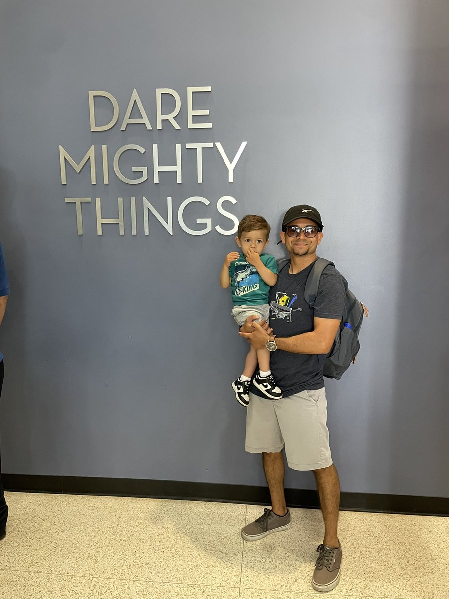 What an amazing time spent at #ExploreJPL!🚀🌟 From discovering the wonders of the cosmos to seeing the latest in space technology, it was a truly out-of-this-world experience. Can't wait to come back next year and explore more!