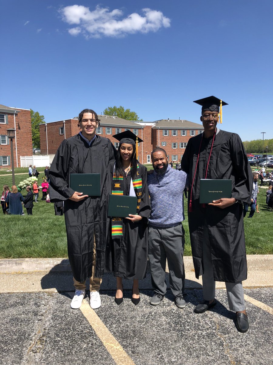 AGGIES_HC_Belt's tweet photo. NOW the job is officially done! 

My first recruiting class at William Woods has graduated!

100% graduation rate. 

We had a heck of a ride! 

Next stop… OPSU! 
🅰️ggie U🅿️ https://t.co/qVoafLwccA
