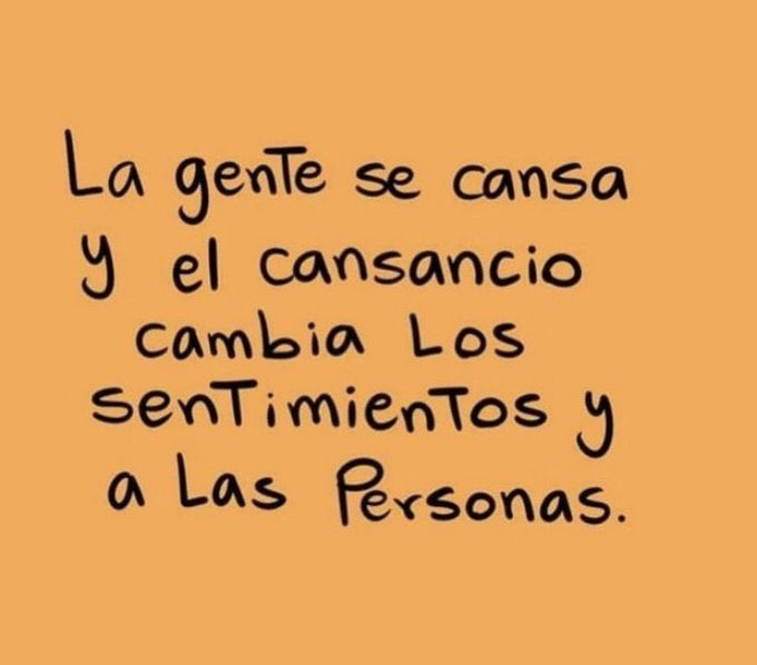 dilocondibujos_'s tweet image. La gente se cansa.