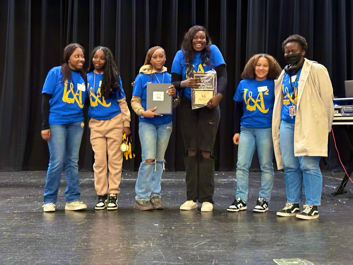 LowellHigh's tweet photo. Congrats to Lowell High School for capturing 1st 🥇 place in the history competition in the Tenacity Challenge! #TenacityChallenge Aa https://t.co/mS2xEww81v