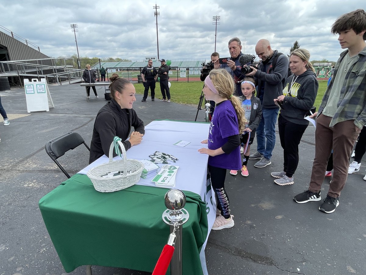 DublinSchools's tweet photo. The @abbysteiner1 mural unveiling at Coffman Stadium was a huge success! Thank you to all who helped celebrate her incredible accomplishments in T&amp;F: 2x World Champion (4x100+4x400), World Finalist (200m), American record holder (indoor 200m +300m) &amp; 3x NCAA champion. @PUMA https://t.co/4VQlFp5xPy