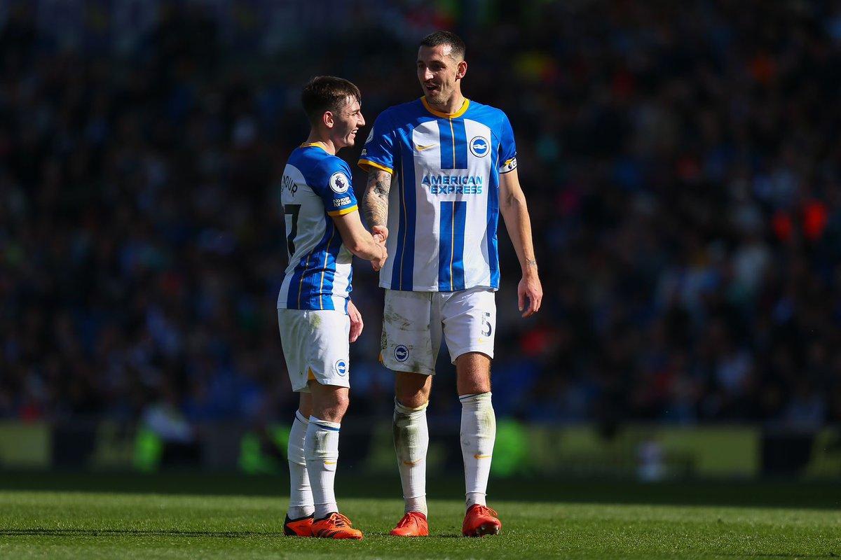 billygilmourrr's tweet photo. What a performance from the boys 🔵⚪️ @OfficialBHAFC https://t.co/yVxrzRf51H