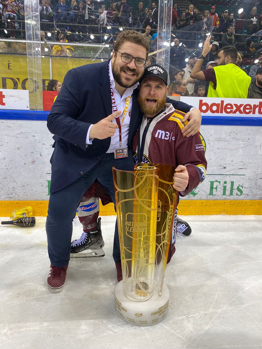 GeffScar's tweet image. Le plus beau jour de ma vie 🏆♥️

#PourGenèvePourlHistoire