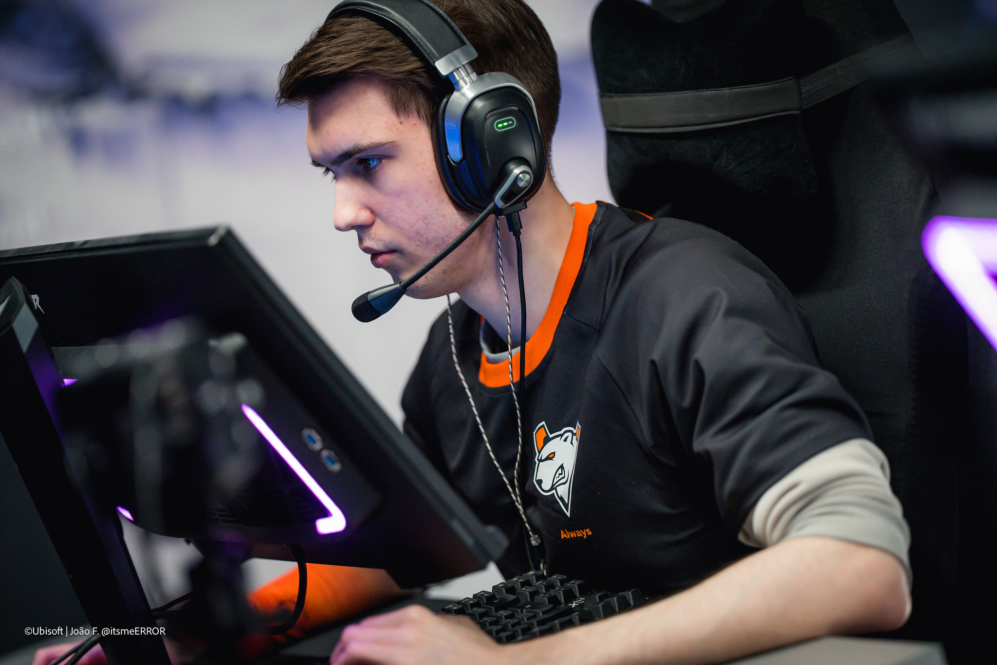 Player da Virtus Pro. Foto: Divulgação: @itsmeERROR