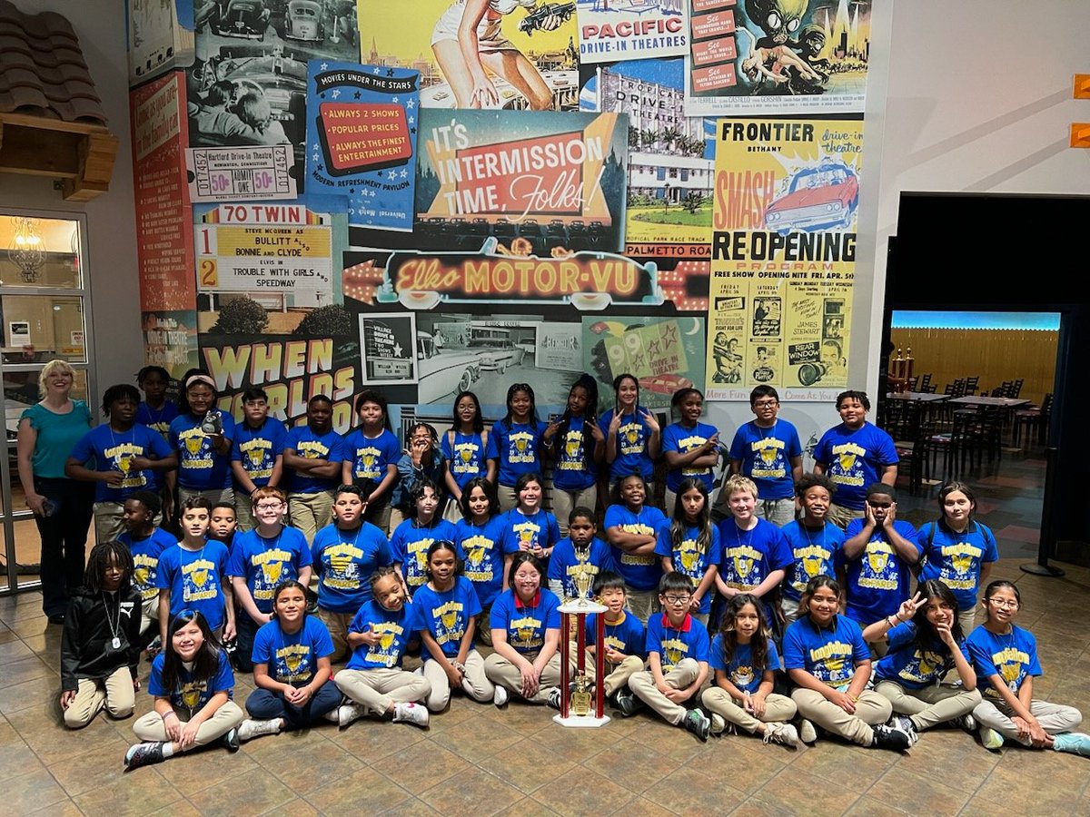 OrchLongfellow's tweet photo. 45 members of Longfellow's Chamber Orchestra shine in the Music Across Texas Festival. You make Longfellow proud with your 1st rank trophy!!!!! @HISDFineArt @HISDSupe @HISDElementary2 @elem_longfellow @ArtLongfellow https://t.co/Yz1lTxCXxv