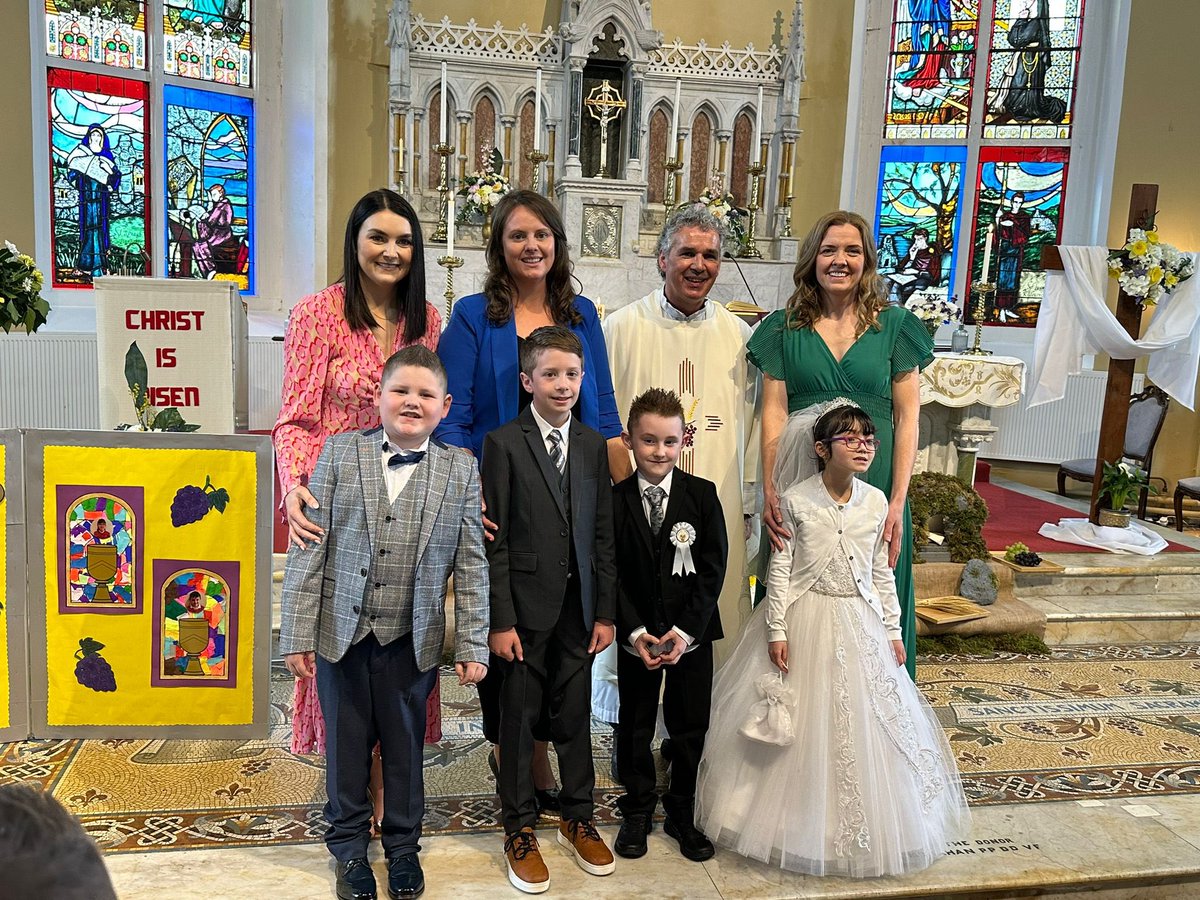 LumcloonNS's tweet photo. Congratulations to our beautiful children who made their First Holy Communion today. Special thanks to Fr Pat for officiating over a beautiful ceremony. We hope they and their families have a wonderful weekend celebrating. https://t.co/dYlOySDolJ