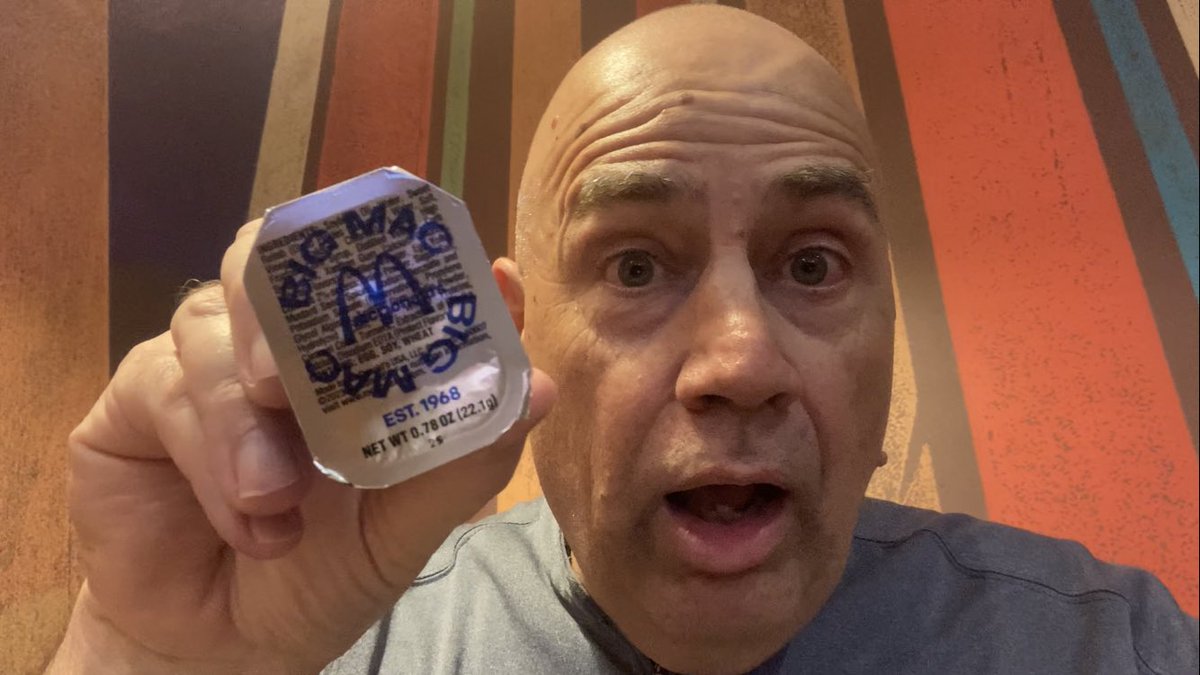 bkmkbk's tweet photo. McDonald’s New Big Mac Sauce
https://t.co/Syf6eQlqbr https://t.co/NzfQzlnH5Q