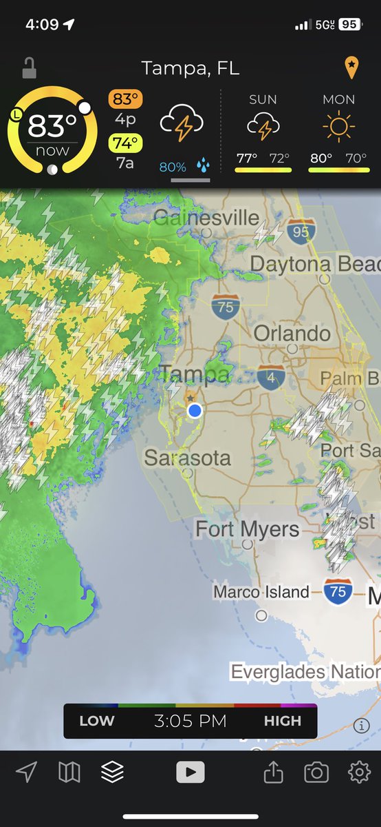Lots of Lightning joining #BetheThunder for game 6⚡️ #GoBolts #TORvsTBL #Leafs