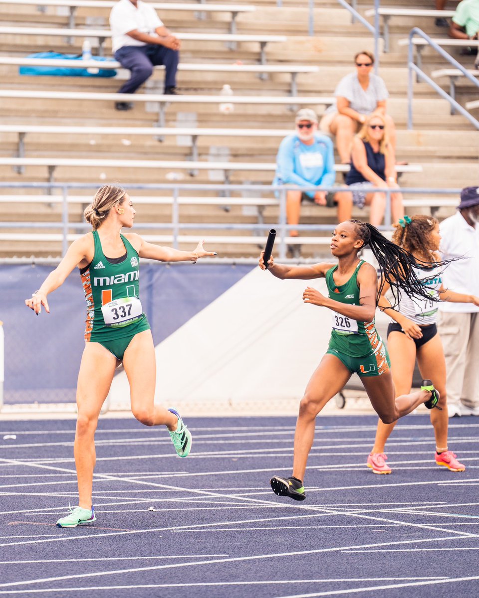 CanesTrack's tweet photo. Our women’s 4x400 gets it done in Jacksonville with a first place finish time of 3:35.42 🤩🔥🥇 https://t.co/FIVX8lrBqt