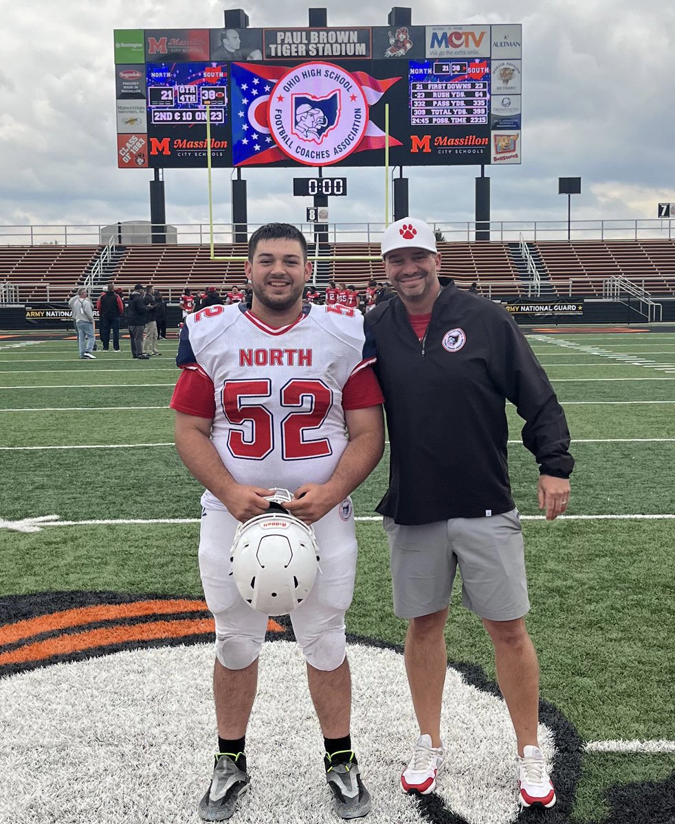 CoachGK3's tweet photo. Couldn’t be more proud to share the last four days with @DanielHopkins60 - played great and had a great time! @Go_Panthers_FB https://t.co/0VoOUEvyPO