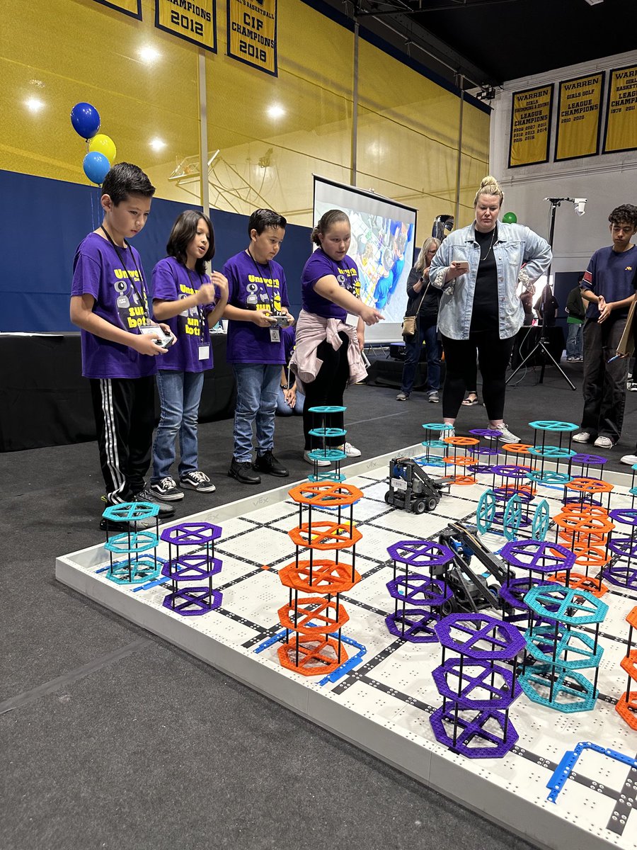 UnsworthPrinc's tweet photo. Incredibly proud of our Robolympians- The Sunbots! They’ve been preparing for this day since October. A big thanks to our coaches who have dedicated countless hours to get our kids ready. #SunPride #ourkidsdeservethebest https://t.co/xTLPdM1Mqs