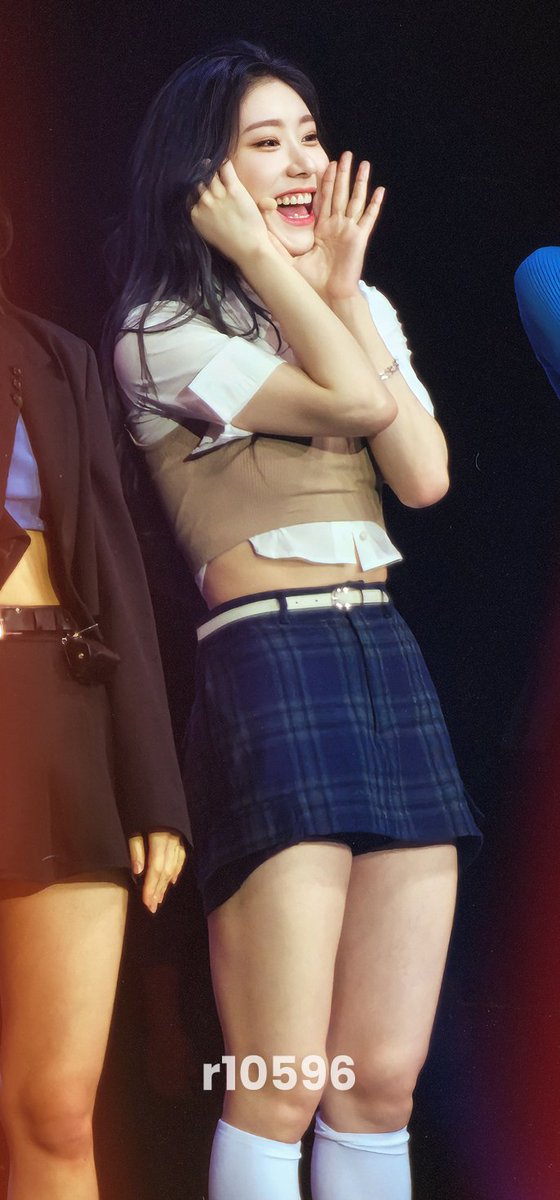 r105966's tweet photo. #BENCHxITZY #ITZY #GlobalBENCHSetter #WANNABEwithBENCH #μμ§ https://t.co/DgodQfXhcq