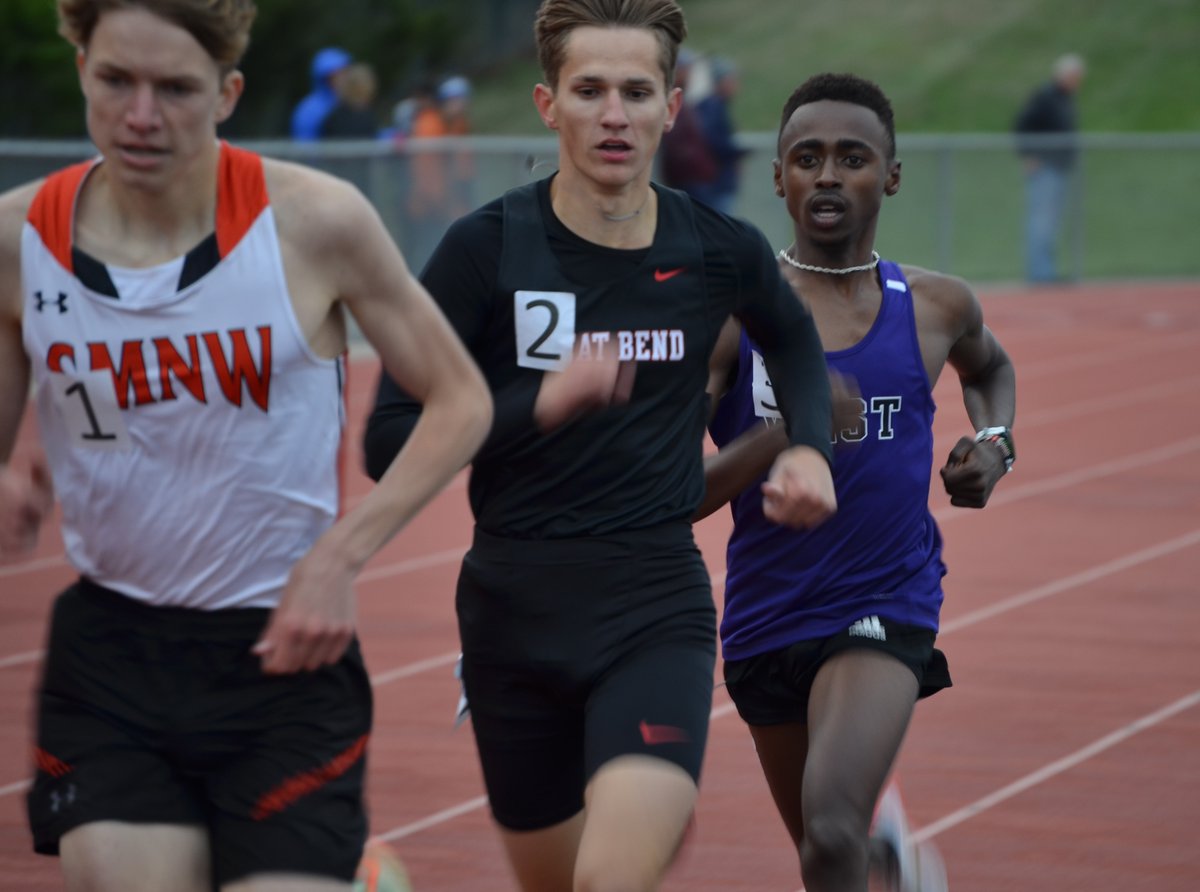 . @TWHSTrack senior <a href="/LENNYNJOROGE4/">Lenny Njoroge I @kansastfxc I @kuengineering</a> notches distance double in Bob Camien/Claudia Welch Invitational to pace Shawnee County boys contingent. <a href="/SeamanTrack/">Seaman High Track</a> <a href="/RuralTF/">WRTrack&Field</a> <a href="/HPHSATHLETICS/">HPHS Scots of Topeka Ks</a> ...
topsports.news/news/3190-west…