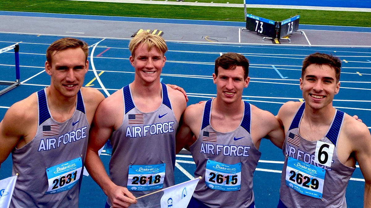 DRAKE | Bringing another 🏆home! Eli Bennett, Cameron Breier, Alex Patton and Sean Maison combined to win the distance medley relay in 9:48.39 - the Falcons’ second Drake DMR title and first since 2016!