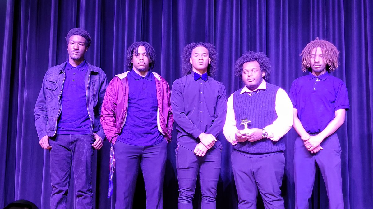 Charissa E. Harrison tweet media