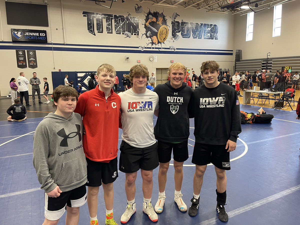 PellaWrestling's tweet photo. These boys put in some work at the at the Lewie Massey Freestyle/Greco Tournament today in Council Bluffs. Way to represent! https://t.co/r016etmGk9