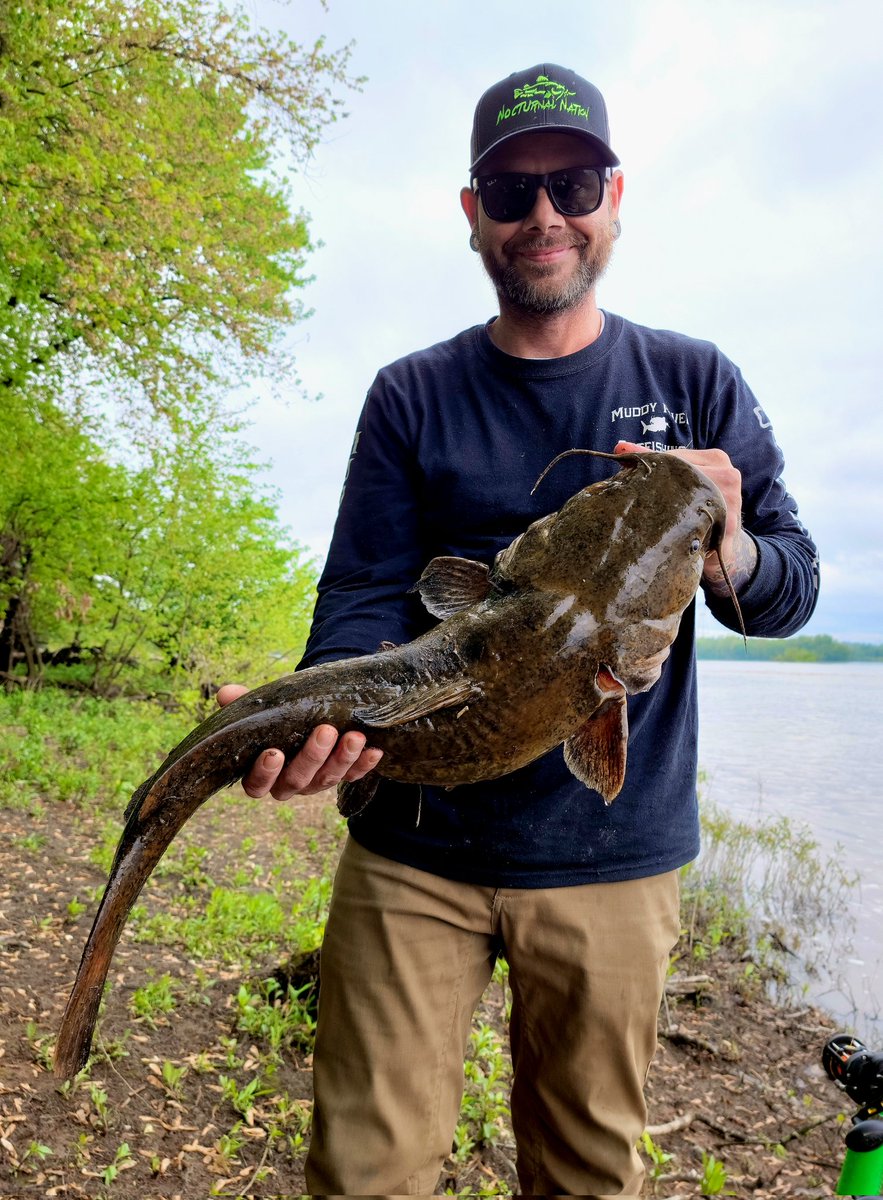<a href="/regretsown/">Marquez</a> getting an early start on them today 🎣🎣🎣#Susquehanna #fishing #flathead #catfish