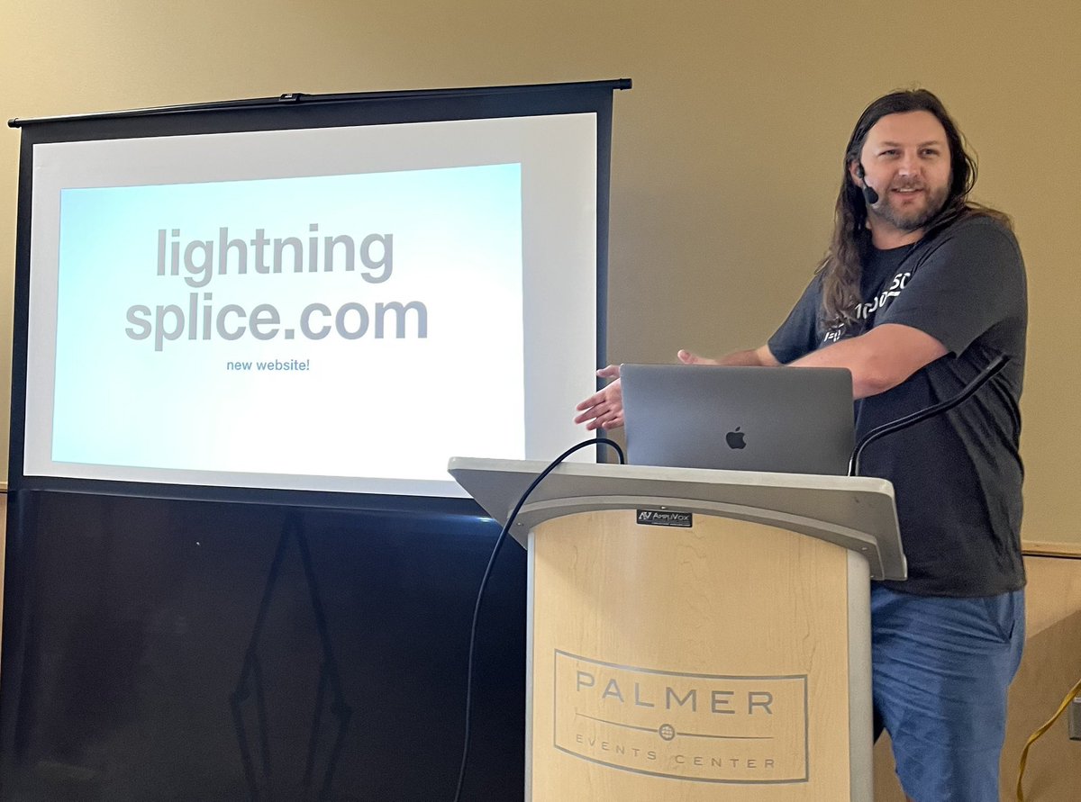 dusty_daemon's tweet image. Had a great time presenting my #splicing work at @btcplusplus! Thanks for making the awesome event happen 🙏