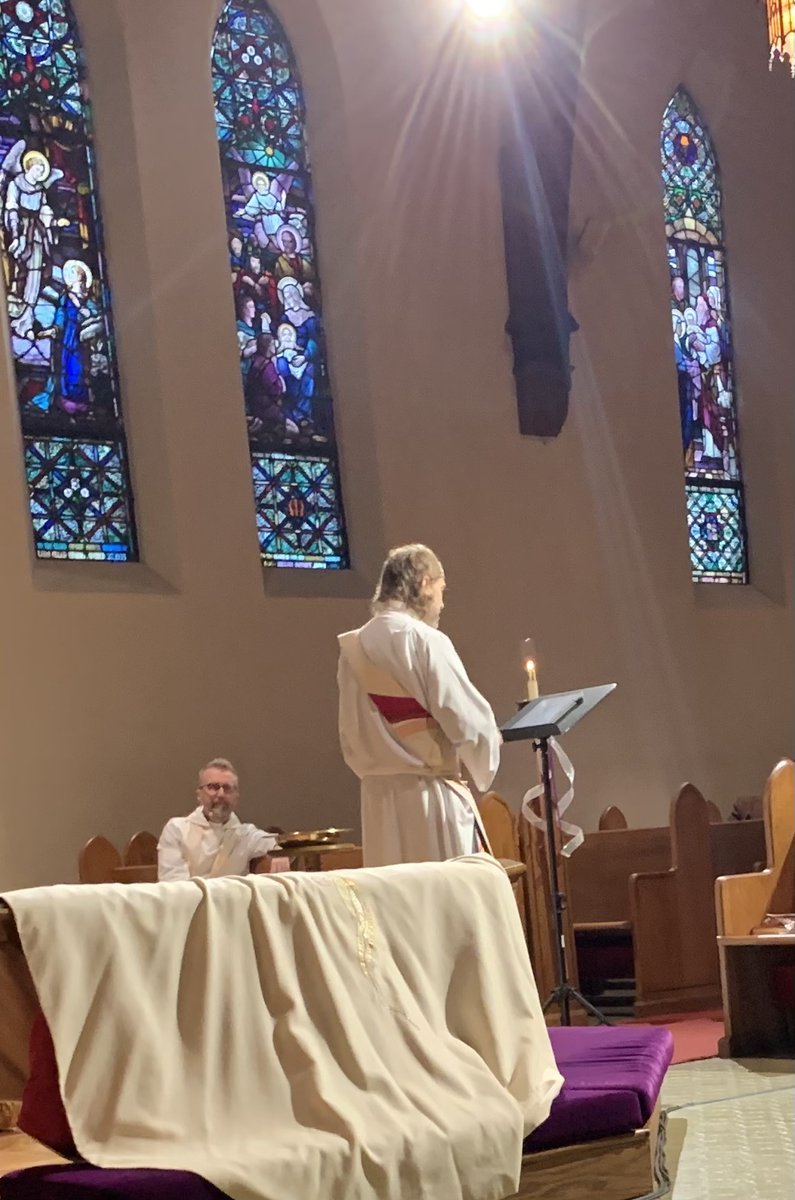 graceportland's tweet photo. Join us here at Grace to say farewell to Dan and Kim.

Sunday, April 30th:

Rite I - 8am

Rite II - 10am

#episcopalchurch #episcopalian #oregonepiscopal #farewell #churchfamily https://t.co/yrhXrAxCs2