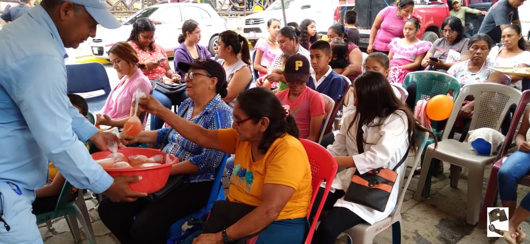 LaLuchaSigue79's tweet photo. #Avance|El Ministerio de Salud cierra con éxito la jornada nacional de vacunación en el municipio de #Diria 
La realización de jornadas de vacunación es fundamental para garantizar que la población esté protegida contra enfermedades infecciosas. 👨‍⚕️🩺🏥🥼💉
#Nicaragua https://t.co/Yd9hd2dNDl