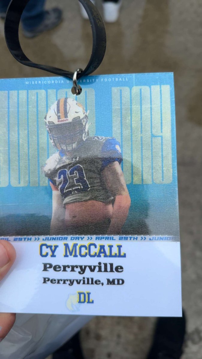 Cy_McCall55's tweet photo. Had a great time at @MUCougarsFB Junior day today, was an awesome experience. Thank @Coach_Cottle for the invite, and @K_Price73 as well. 
@CoachSandora4 @PHS_PanthersFB #RecruitTheVille https://t.co/r05PDjXAOl