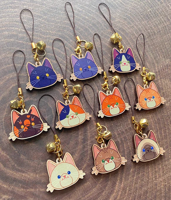kitty cat wooden charms! with a lil bell on every one hehe 
