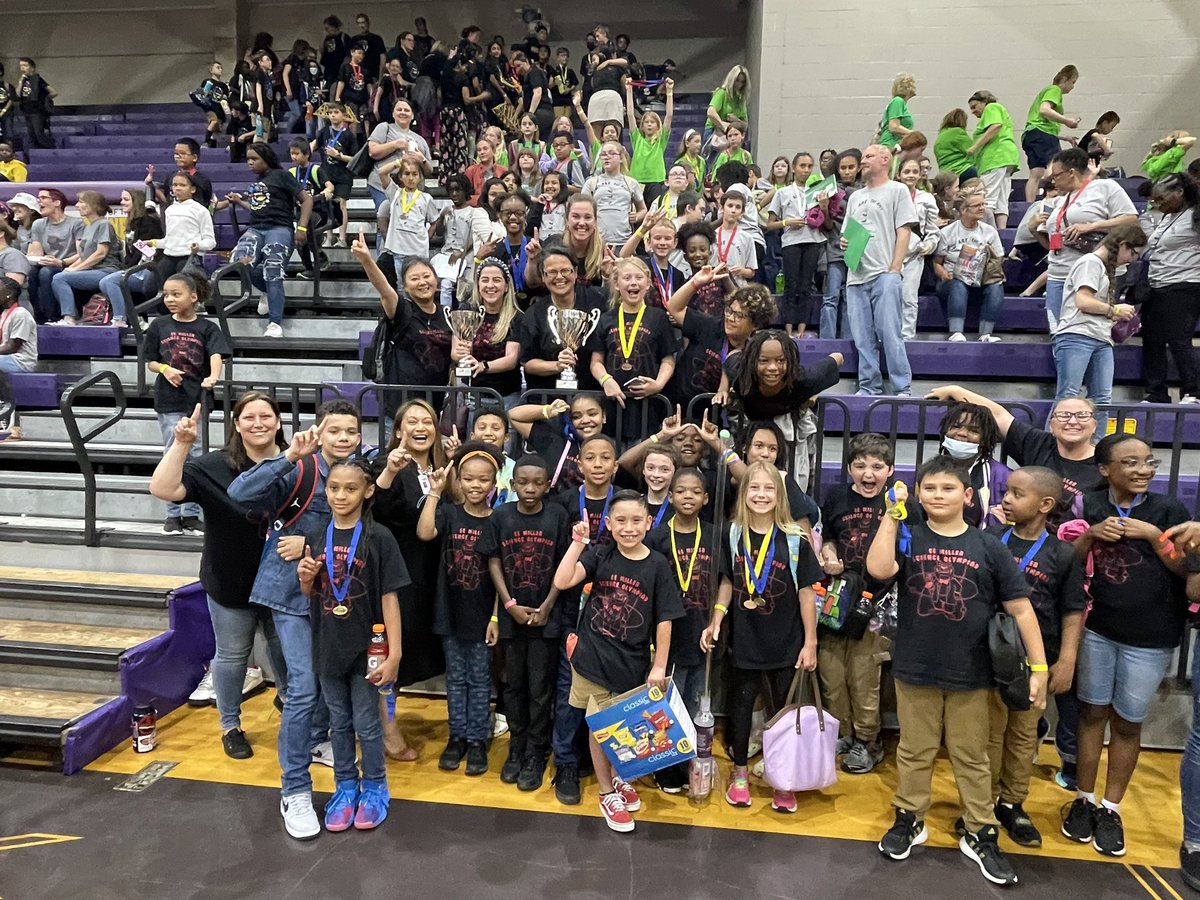 cabrahamjohnson's tweet photo. Congratulations to our SO Team for winning FIRST PLACE in the 2022-2023 Overall Varsity Division A Science Olympiad Tournament!!!! It’s a great day to be a Bulldog!!! @EEMillerElem @sarahruddock4 @angiemnslv56 @CumberlandCoSch https://t.co/1PqGyA0x7t