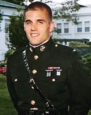 op_hawkeye's tweet photo. 4.29.2007 ~ 1LT Travis Manion πΊπΈ
#OpHawkeyeRemembers #TravisManion #USNA #USMC #1stReconBn #SilverStar #BronzeStar #PurpleHeart #SemperFidelis #TravisManionFN #TMF
π https://t.co/zPgqzO5vxV
π https://t.co/48hiexU1kX
π https://t.co/NdTXvEWAeV
π https://t.co/28F7UFU2Ss https://t.co/w1rFYC02UV
