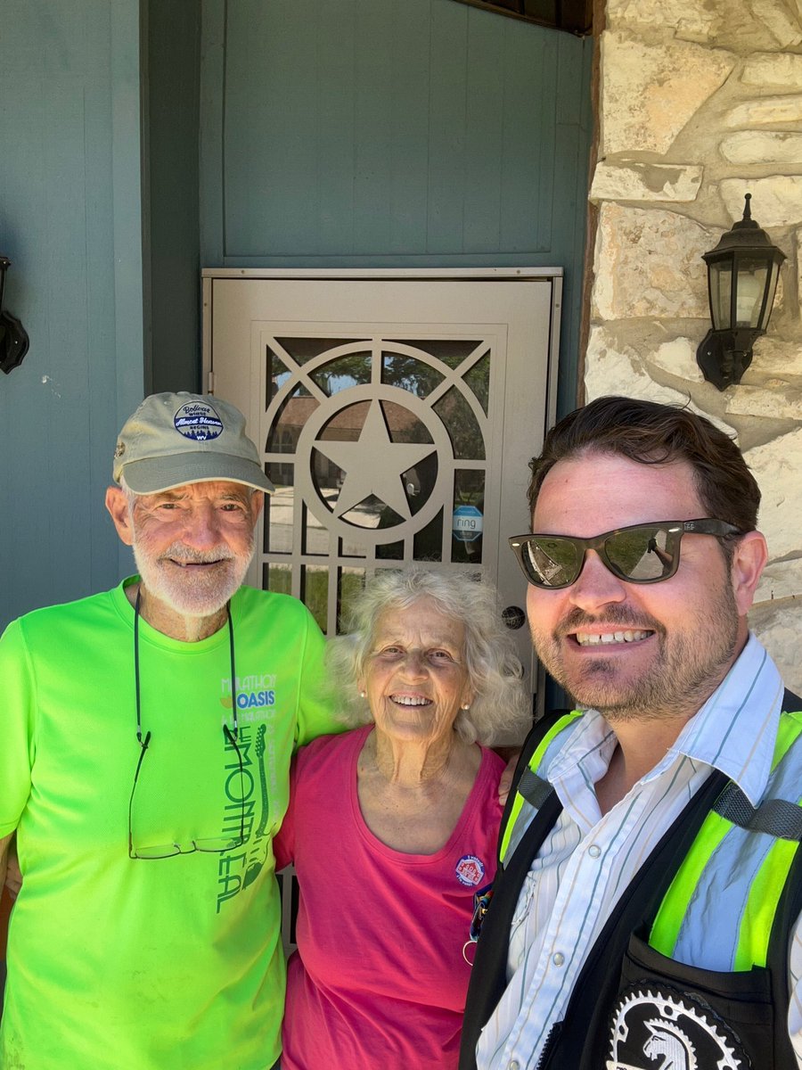 BronkoBryan's tweet photo. Thank you to former District 10 candidates Ezra Johnson &amp; Alex Svehla for blockwalking with me today! Grateful to have met Art &amp; Mary, who both voted for me today! If you haven’t voted, there’s still time! https://t.co/EwJIE6F5xu