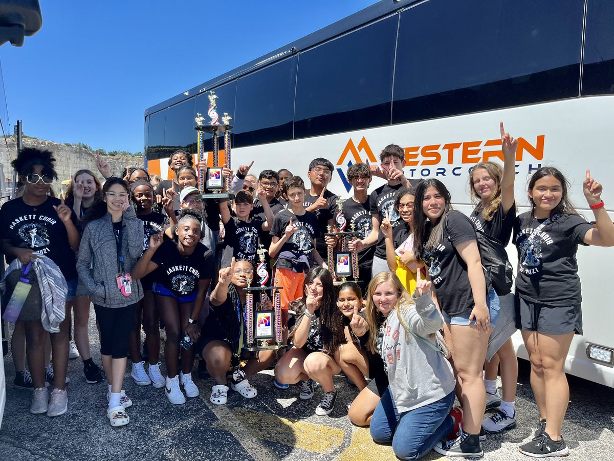 HaskettChoir's tweet photo. Another SWEEP at the American Classic Festival for the HJH Choir AND Best in Class for our Beginning Choir! Thanks @AMC_tours for an awesome Spring Trip! #wearehaskett #makeitaclassic https://t.co/6rdijZrf9v