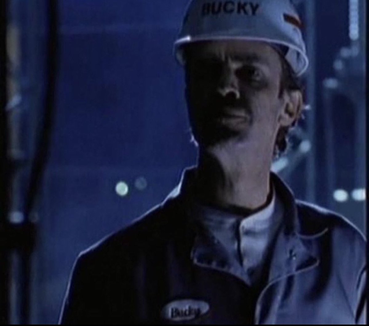 WhatAreYouDeaf's tweet image. You can try that #PoolOpeningDay shit with me. It looks like that Lynda Van der Klok is in a bikini at the pool. God damn.