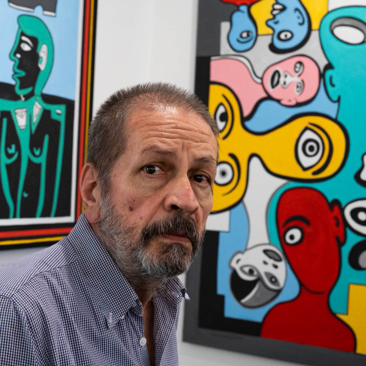 AlmeidaeDale's tweet photo. Flertando com a arte  pop e a visualidade crua e urbana do grafite, a obra de Victor Arruda é uma contínua reinvenção destas referências, dialogando muitas vezes com a estética do surrealismo ou do expressionismo.
(Victor Arruda. Foto: Ale Ruaro)
+ https://t.co/XtfA3fGWZC