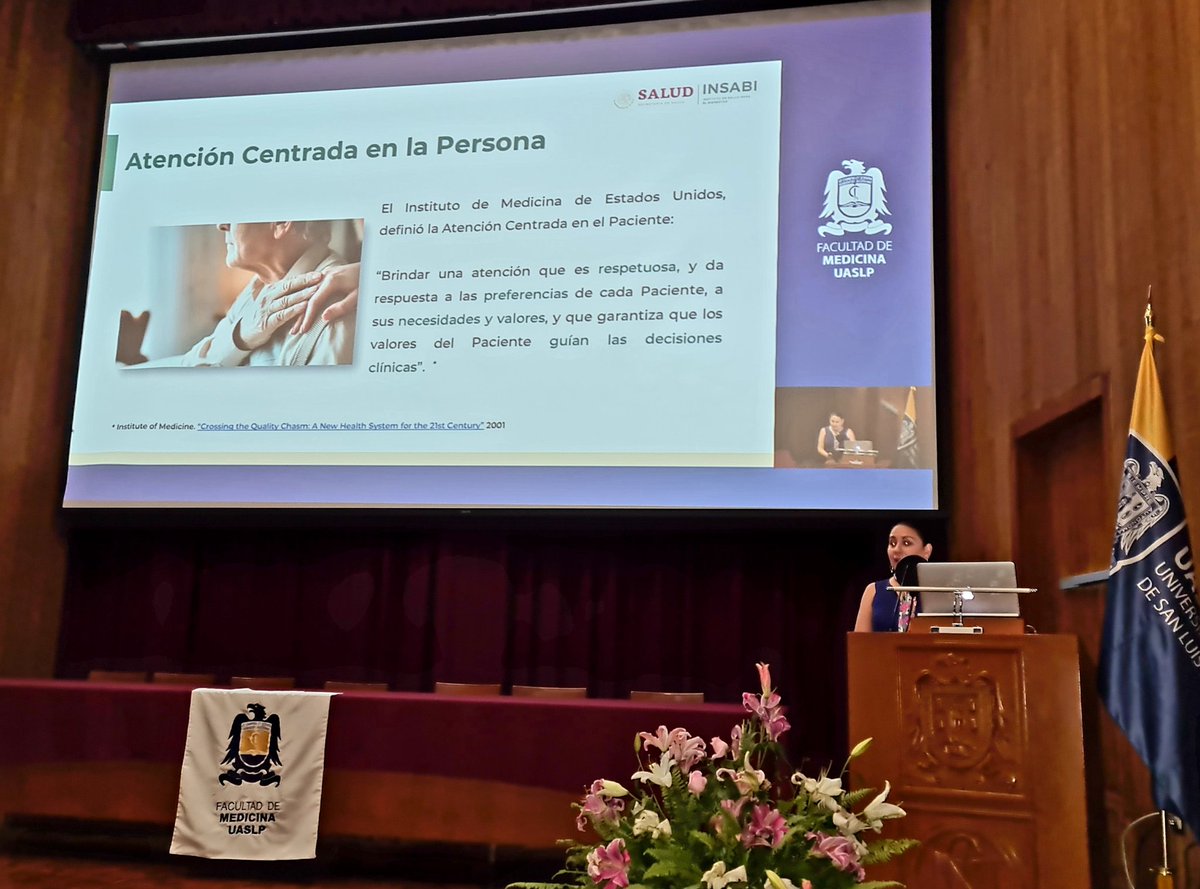 amfem1957's tweet photo. Conferencia impartida dentro de la LXV Reunión AMFEM:
Práctica colaborativa interprofesional en escenarios clínicos, por la Dra. Vanessa Lizette Vizcarra, Directora de Profesionalización de Recursos Humanos en Salud del INSABI.
"No sin mí, si es de mí."

#AMFEM
@INSABI_mx https://t.co/m7ty5vHGYp
