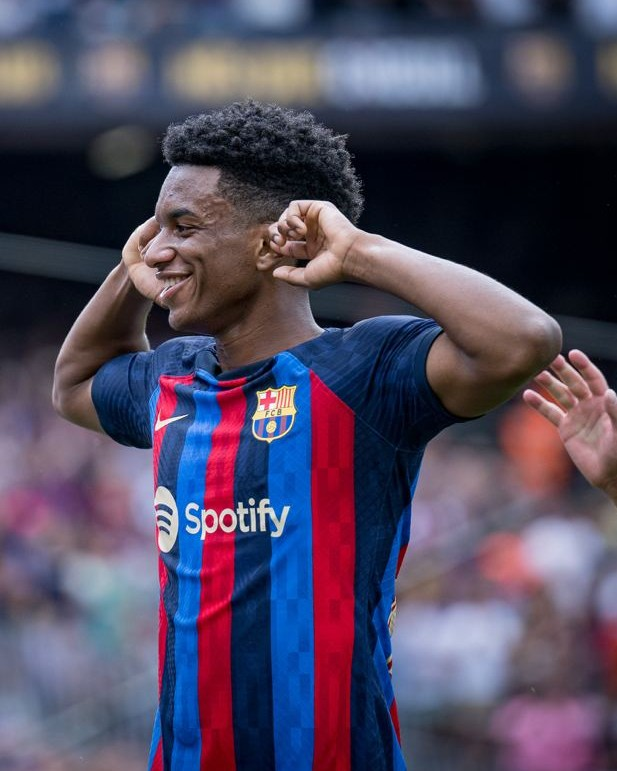 LaMasiaBrasil's tweet photo. Com o nível da temporada de Alejandro Baldé, é forte possibilidade do Barcelona vencer três Golden Boys em sequência (Pedri, Gavi, Baldé)

E tem quem diga que La Masia parou de revelar 🤣 https://t.co/c8bcaao96Y