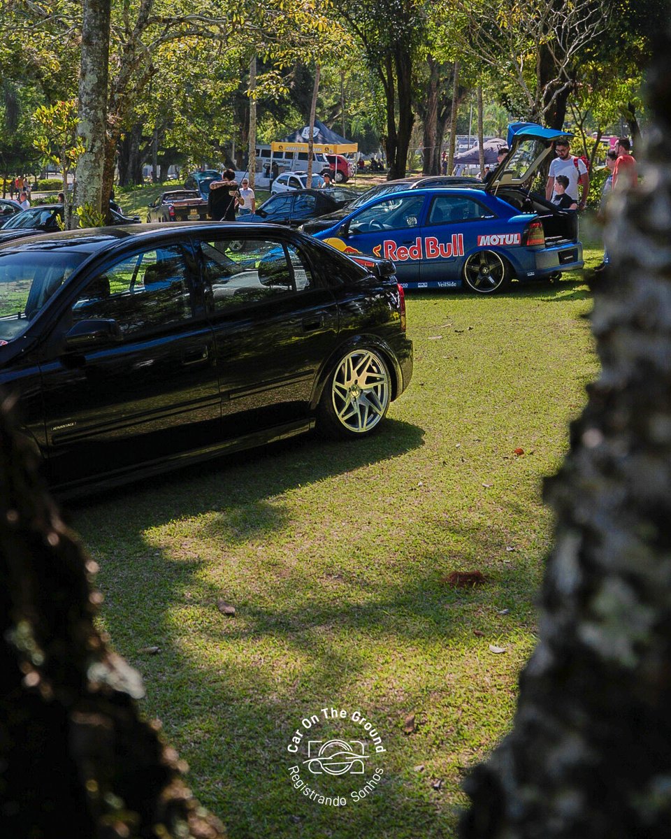 CarOnTheGround's tweet photo. Chevytrip. 

#car #cars #carro #carros #carrobaixoclub_lowfamilly #carrobaixoclub... https://t.co/VS3m6B2RSi https://t.co/evMg68FkV2