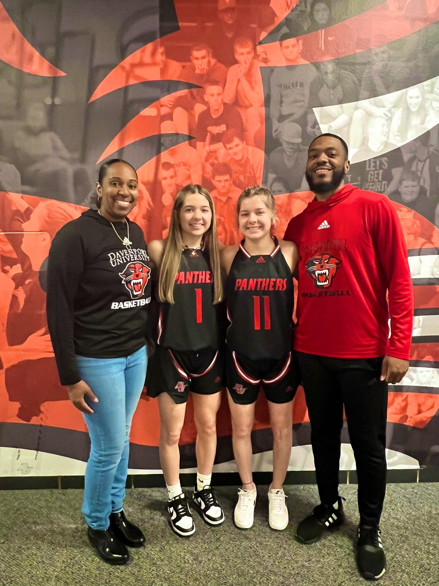 Vanessa_rod07's tweet photo. Thank you @DU_CoachSanders and @CoachDom989 for a wonderful unofficial visit today. I had so much fun touring campus and getting to know you and the school better! @DU_WBB @fgrhoops @FGRathletics @MImystics @mimysticsmedia @MysticsDalton @AvaRod11 https://t.co/DGcC9MUn3j