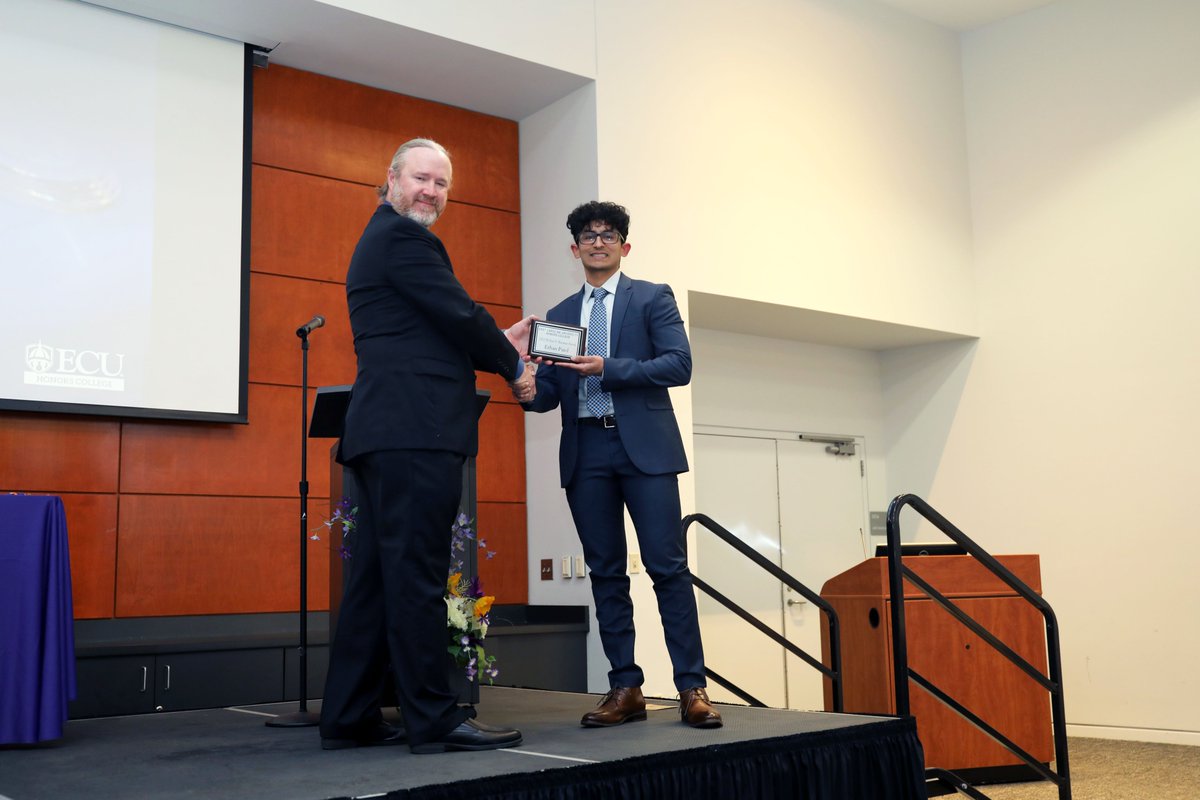 ECU Honors College tweet media