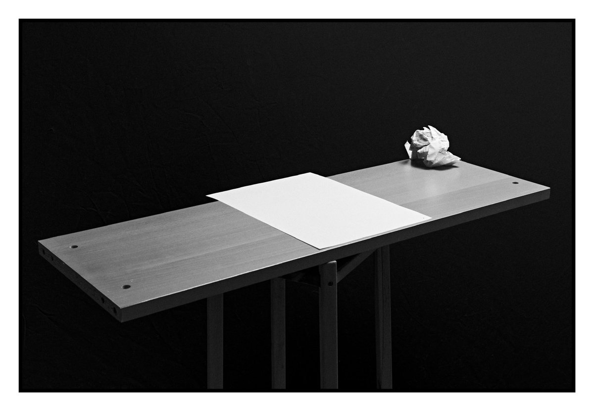 mathiasbtrt's tweet photo. Instagram Assignment 1:
A sheet of paper.

#blackandwhite #photography https://t.co/cQWLkoyOGt