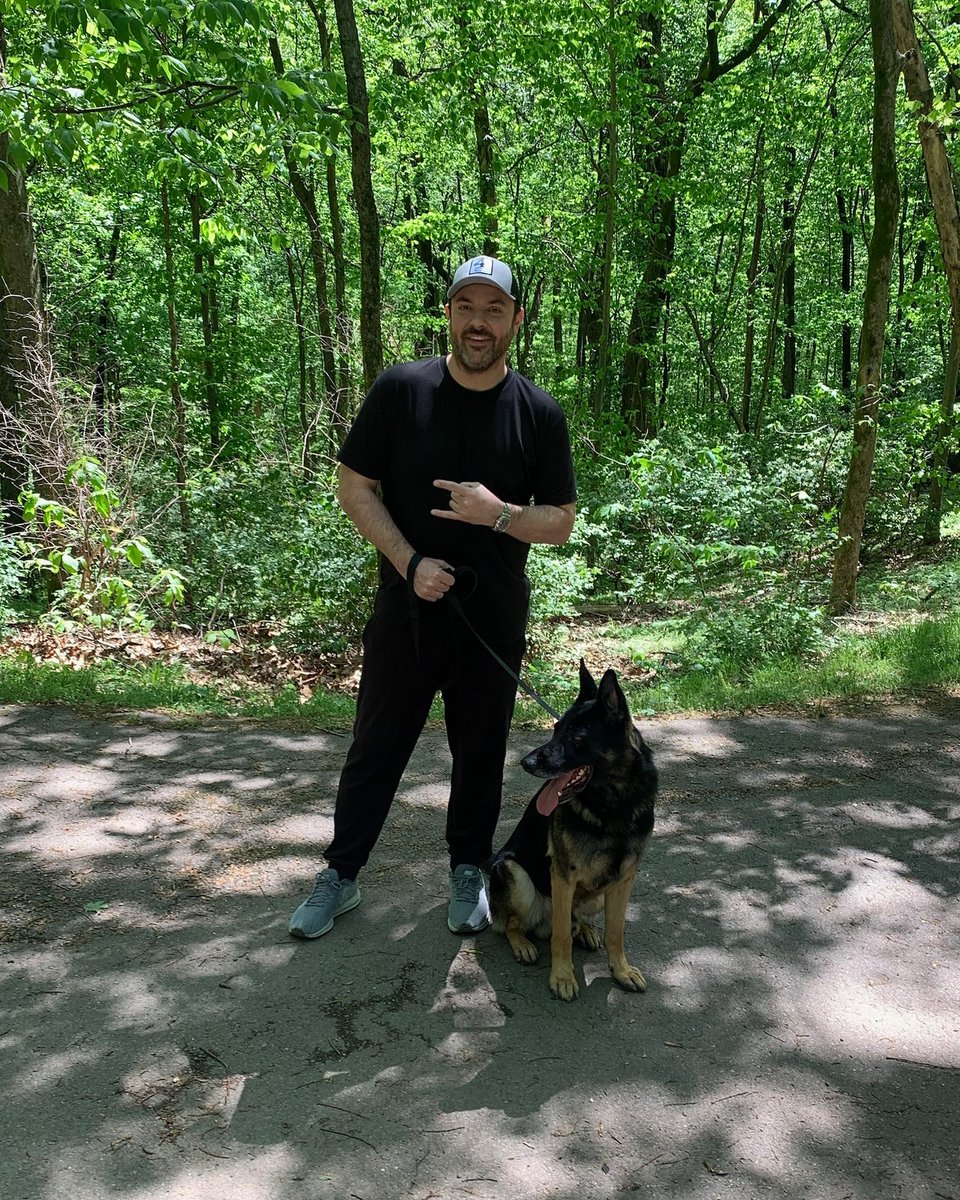 ChrisYoungMusic's tweet image. A little down time before we hit the road again 🤘