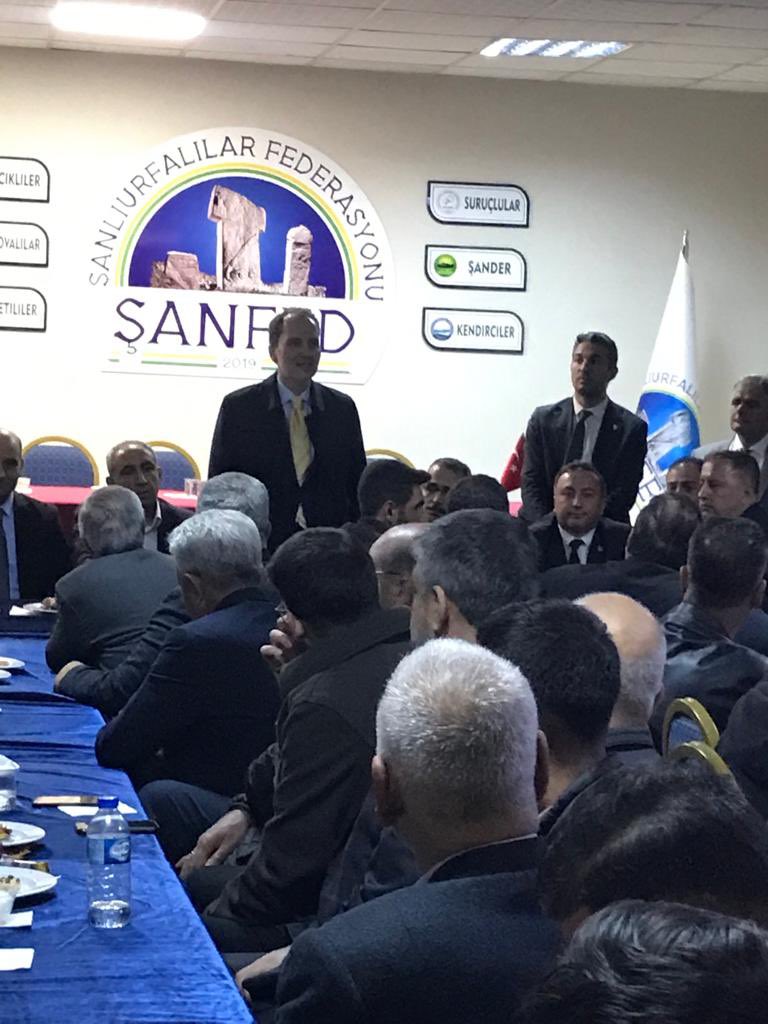Yeniden Refah Partisi Genel Başkanı Sn. Sn. Fatih ERBAKAN Bey ve Beraberinde ki Heyet Şanlıurfalılar Federasyonumuzu Ziyarette Bulundular. Ayaklarına Sağlık Hoş Geldiler Sefalar Getirdiler.

Seçimlerde Başarılar Diler Ülkemize Hayırlar getirsin. <a href="/rprefahpartisi/">Yeniden Refah Partisi</a>  <a href="/ErbakanFatih/">Dr. Fatih Erbakan</a>