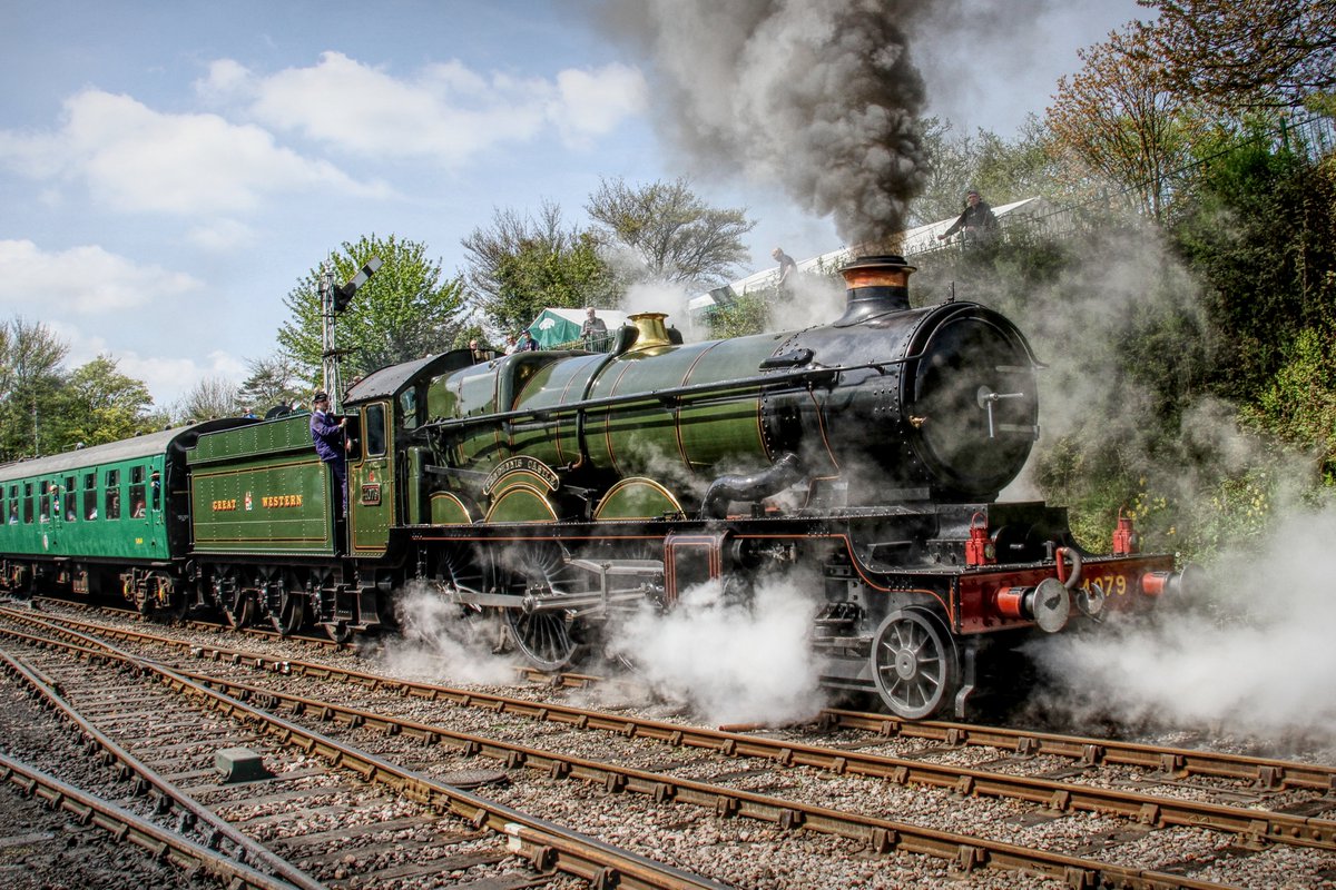 4079 'Pendennis Castle' at the @Watercress_Line Spring Steam Gala today