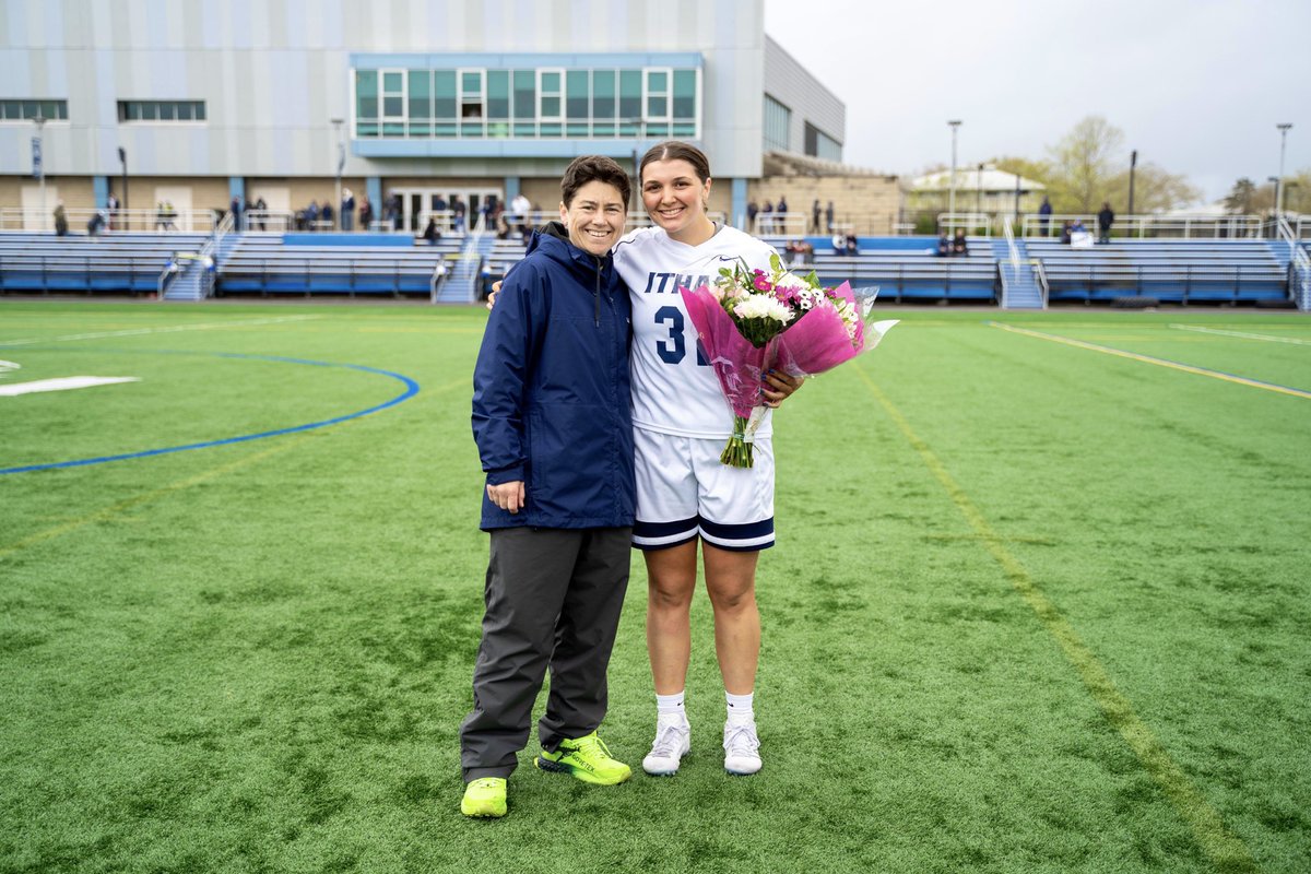 IthacaWLAX's tweet photo. Congratulations to our one and only Kayla Howley for all your accomplishments on and off the field, we are so lucky to celebrate you! ♥️

#GoBombers https://t.co/Njrp0SBkLC