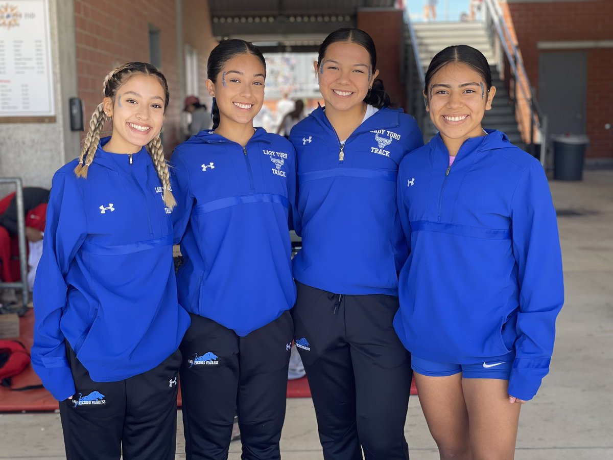 Fast_Fearless's tweet photo. Our season comes to an end today at the Region IV 5A meet. 

Emily Loredo finished 4th in the 100m and 3rd in the 200m 

Our 4x200 finished 7th - Izhar Quintero, Lexy Lara, Samantha Solis, Nelly Macias 

Our 4x1 finished 12th - Izhar Quintero, Lexy Lara, Samantha Solis, Sherlyn G https://t.co/fBABXMoa5Y