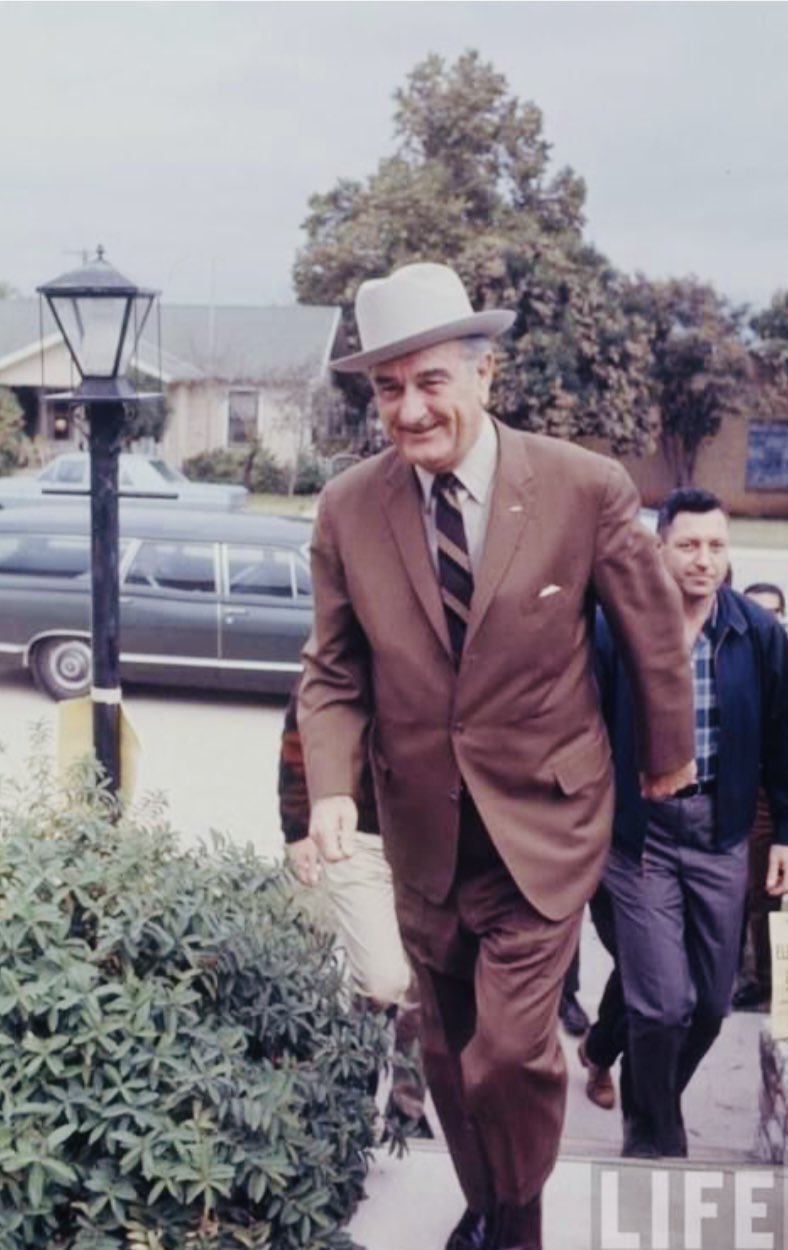 The Disruptor on X CONFESSION When I first decided to wear the beige Open Road Stetson hat it was my way of privately mocking and rebelling against one the most openly racist