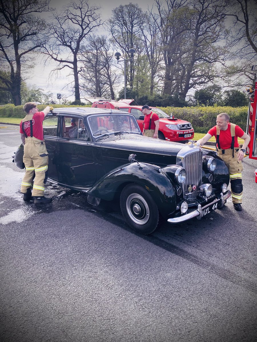 SFRS_Ludlow's tweet photo. Outstanding day today at our fundraiser at @LudlowFarmshop with LudlowCFR ๐๐ฝ
๐ยฃ1O79.00
๐๏ธยฃ 279
๐ฐ = ยฃ1,358
50/50 = ยฃ679
Thank you all for your support !
#CommunityEngagement
#TeamLU #TeamLCFR #TeamLFS https://t.co/sFVyKYD3bG