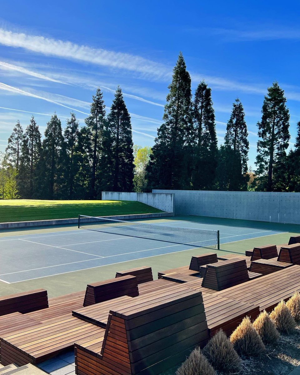 guenthe's tweet photo. Saturday morning sets 🤘🎾🌺 #sakuraszn https://t.co/miiaN71xHK