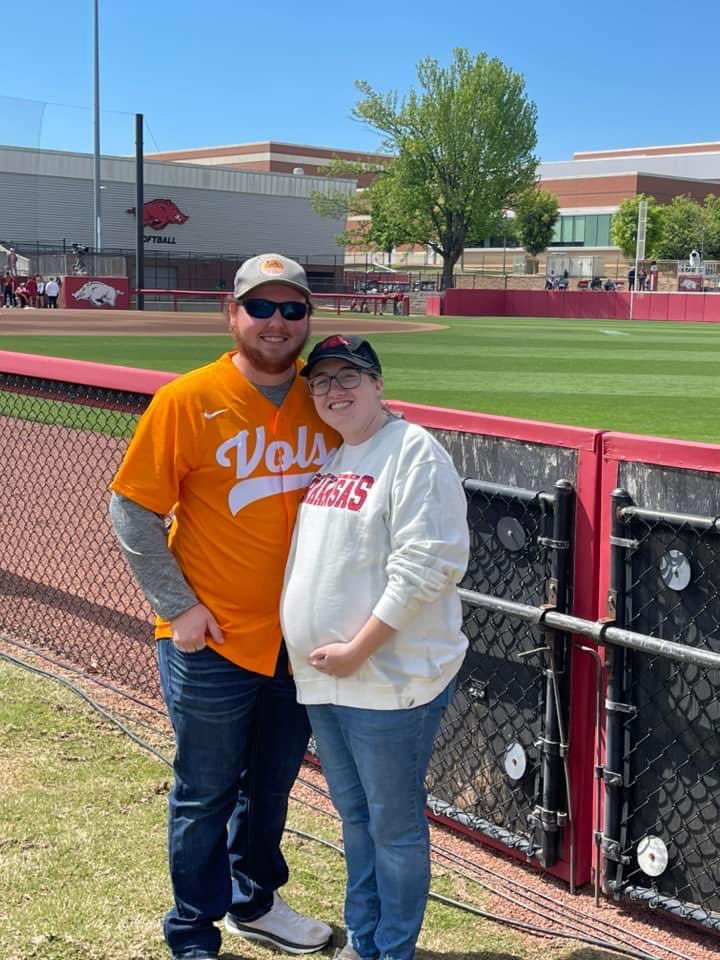 kenli_grace's tweet photo. A great day for softball &amp; a house divides! #WPS #ONERAZORBACK #BABYCARR https://t.co/aQQlcZpBLh