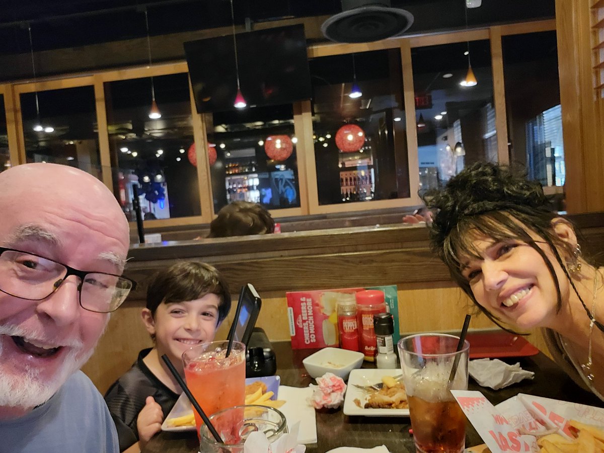 mp_magic's tweet photo. Lunch with Sal, he scored a goal in soccer today. #soccer #SoccerSaturday https://t.co/dpDBA2TXaV